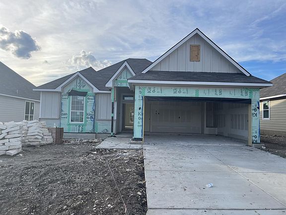 2nd image of 1818 Holleman Dr