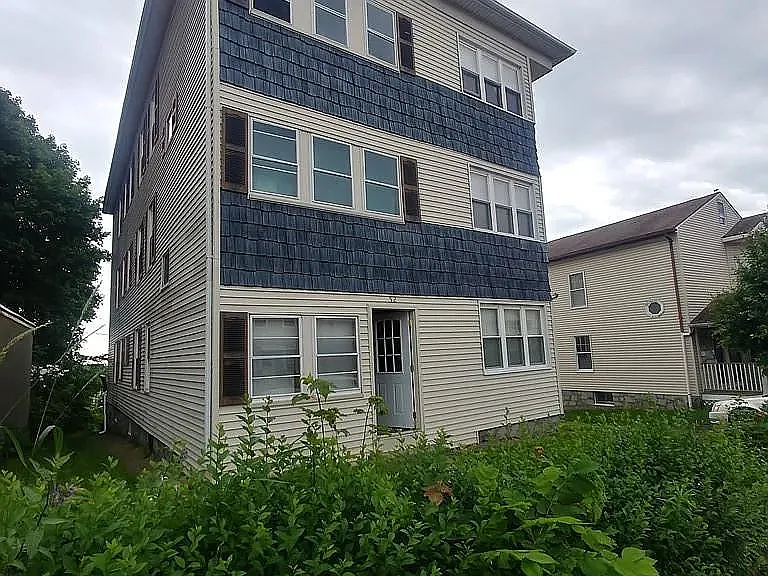 52 Plantation St #3 — Photo 1