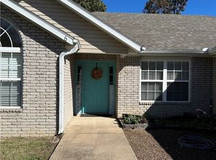 6 Roessler Ln, Bella Vista, AR 72715