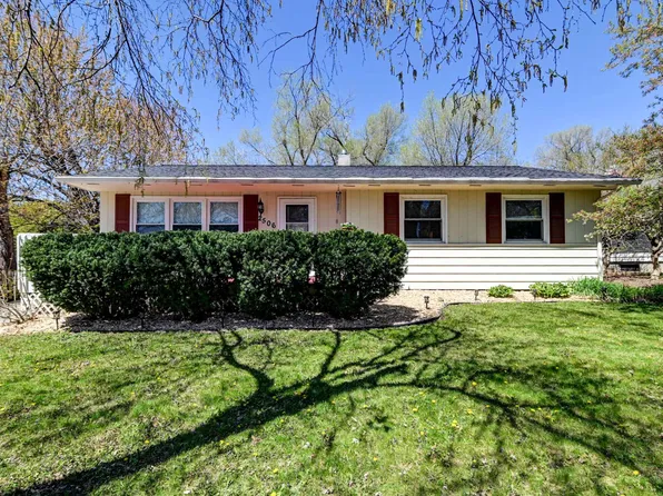 2506 Independence Ln, Madison, WI 53704