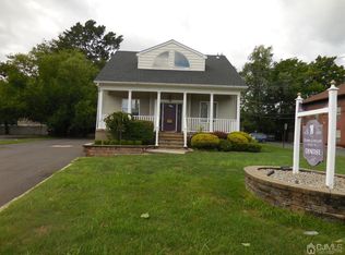 469 Union Ave, Middlesex, NJ 08846