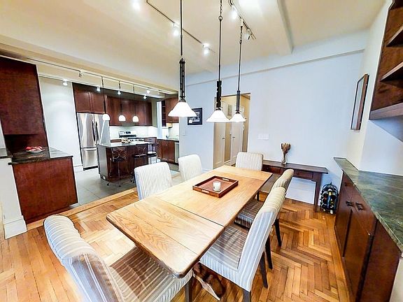 4th image of 135 Eastern Pkwy APT 5K