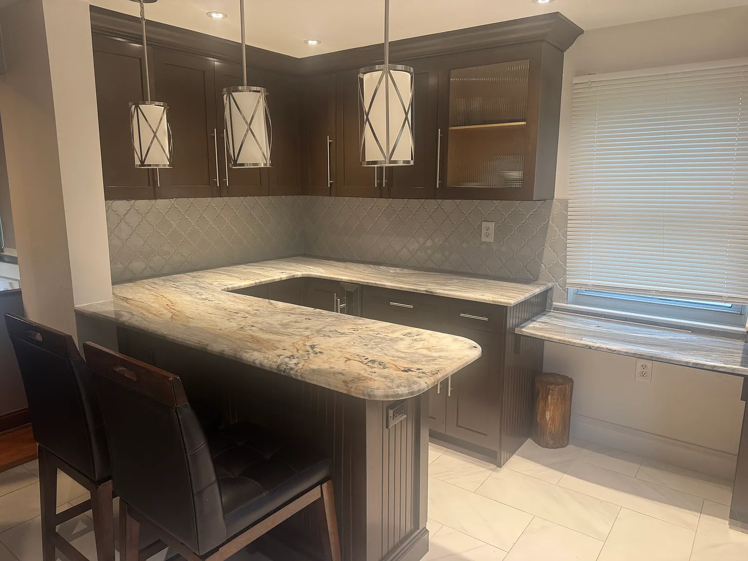 4 bed, 3.5 bath, 1696 sqft, $2,850 — Photo 2