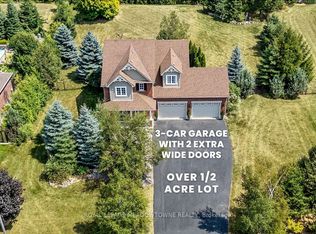 26 Island Lake Rd, Mono, ON L9W 5K3