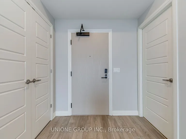 1415 Dundas St E #1204 — Photo 4