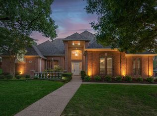607 Loving Ct, Southlake, TX 76092