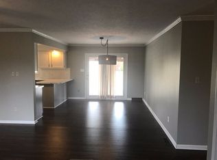 2828 Carriage Hill Dr, Bowling Green, KY