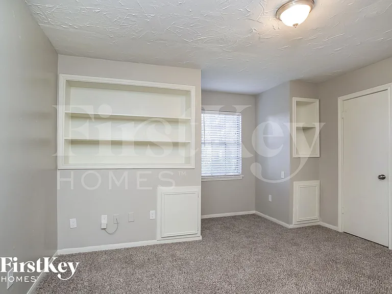 11914 Gardenglen Dr — Photo 12