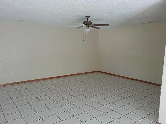 Building Photo - 2851 Huerta Way