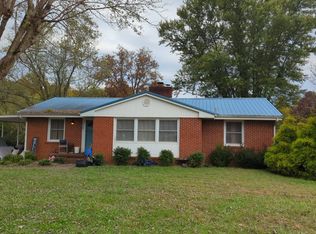 115 Magnolia St, Surgoinsville, TN 37873