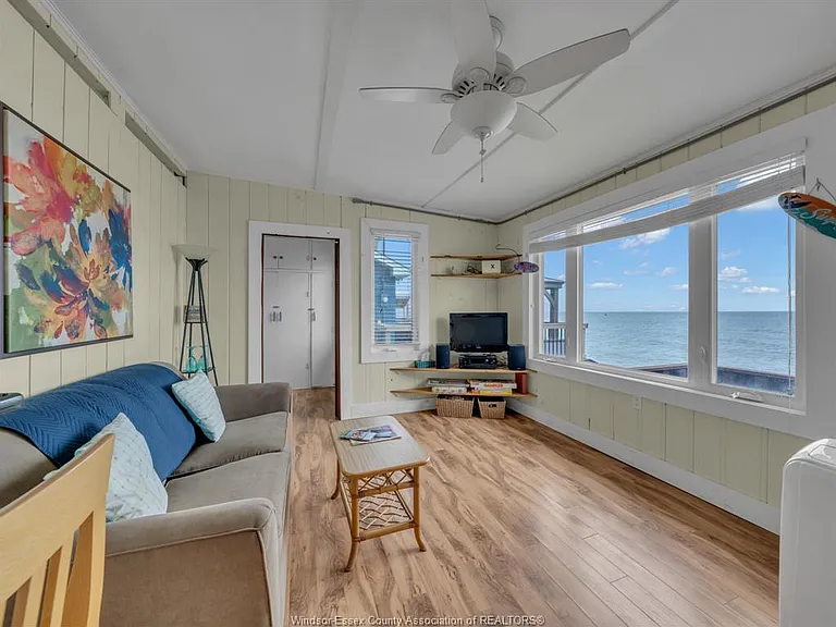 1006 Point Pelee Dr — Photo 10