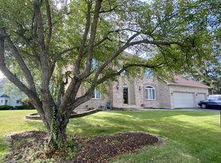 2809 Modaff Rd, Naperville, IL 60565