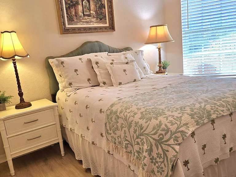 5152 Northridge Rd #205 — Photo 22