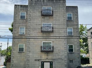 2901 Chartiers Ave, Pittsburgh, PA 15204