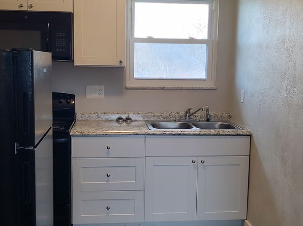 639 Russian St APT 9