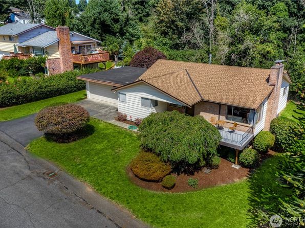 5108 S 163rd Pl