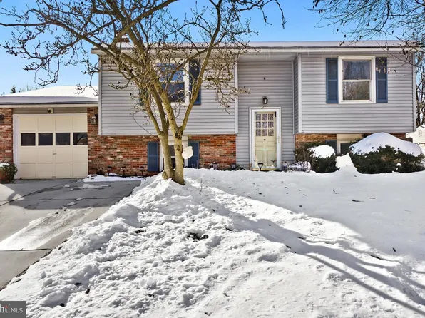 19120 Staleybridge Rd, Germantown, MD 20876
