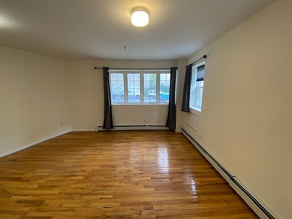 4th image of 23-11 37th St #1F