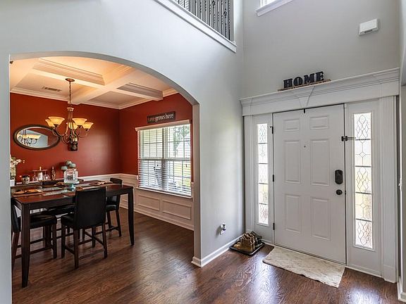 2nd image of 436 NE Highland Pony Way