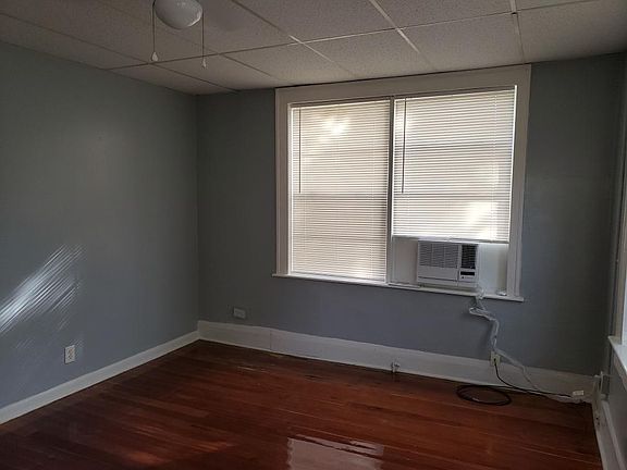 4th image of 304 N Westland Ave APT 3