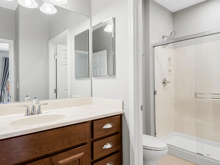 1196 N Waterside Dr — Photo 24