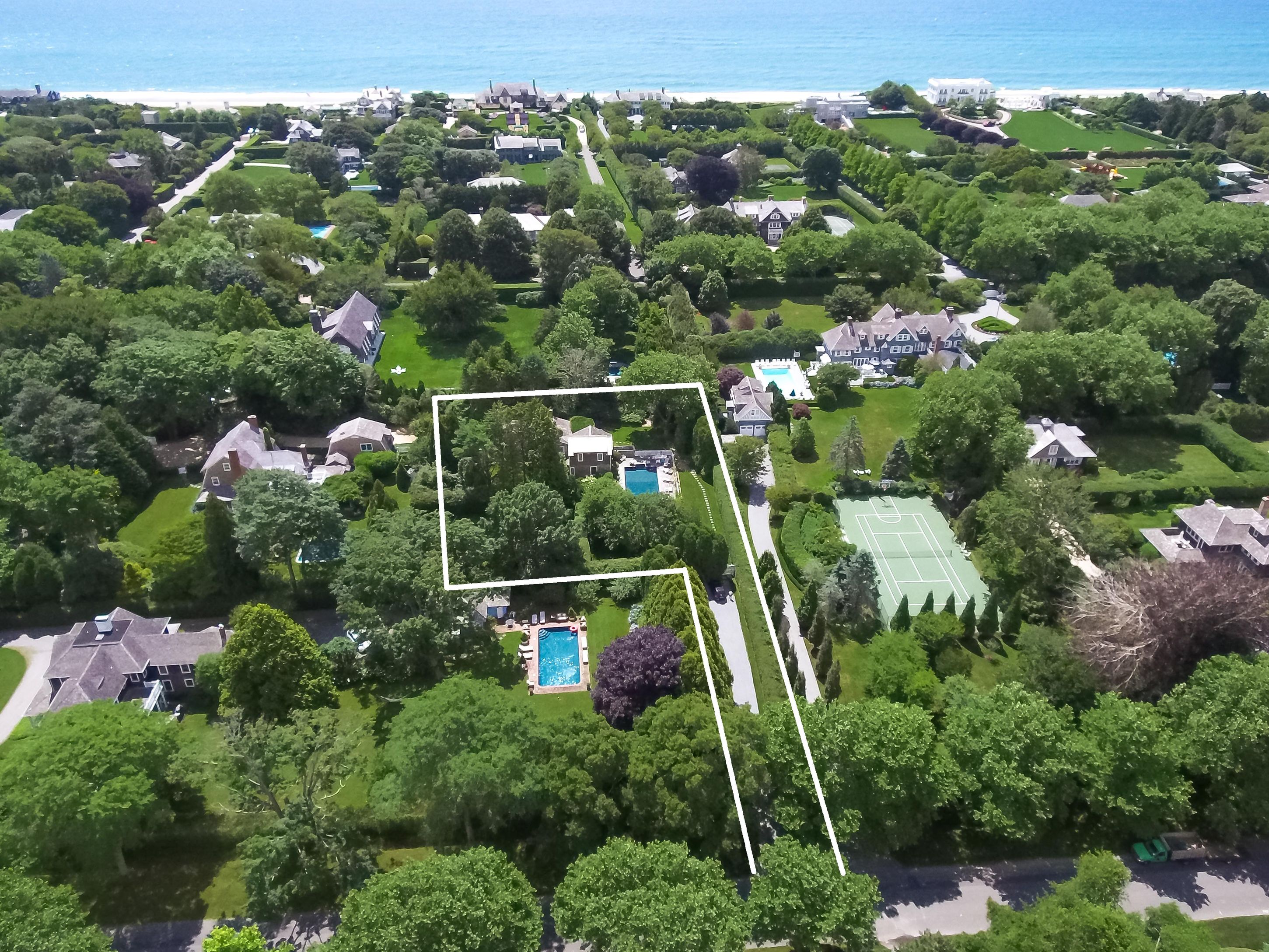 57 Lee Ave, East Hampton, NY 11937 Out East