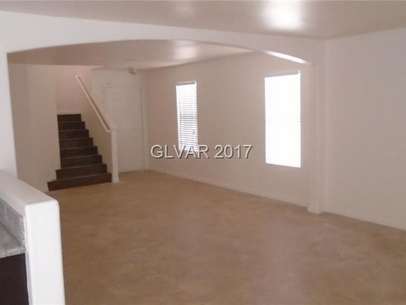 4th image of 6351 Bushkill Creek Ct