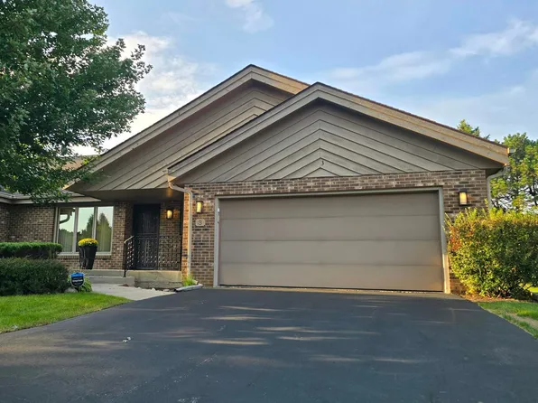 2264 Churchview Dr, Rockford, IL 61107