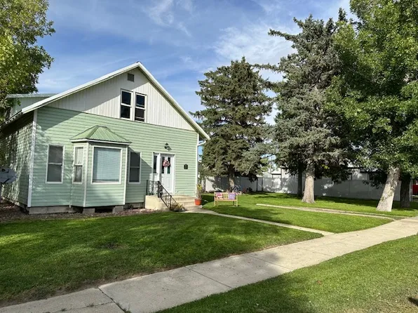 415 Illinois Ave, Valier, MT 59486