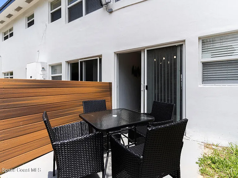 1031 Park Dr #4 — Photo 20