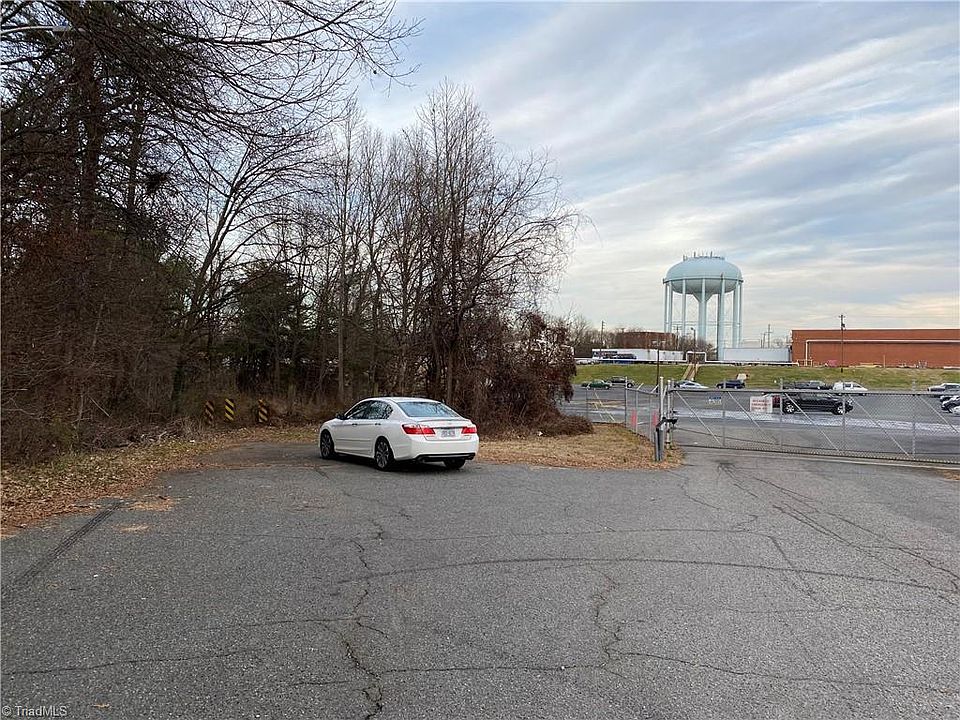 2nd image of 0 Anthony St
