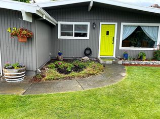 435 NE Plaza Pl, Madras, OR 97741