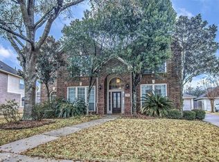 7722 Cadenza Ct, Houston, TX 77040