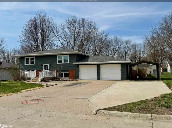 209 Windwood Dr, Carroll, IA 51401
