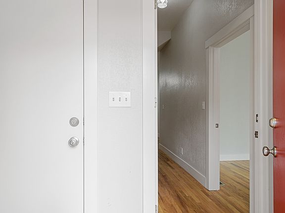 3rd image of 780 19th St
