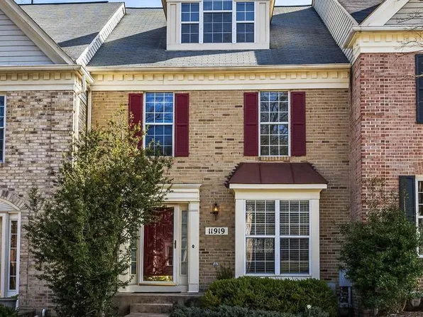 11919 Thurloe Dr, Lutherville Timonium, MD 21093