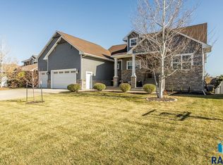 2520 N Ivy Rd, Tea, SD 57064