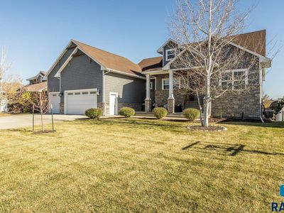 2520 N Ivy Rd, Tea, SD, 57064