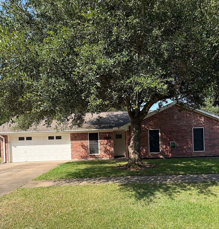 1419 Avenue C - Property Image