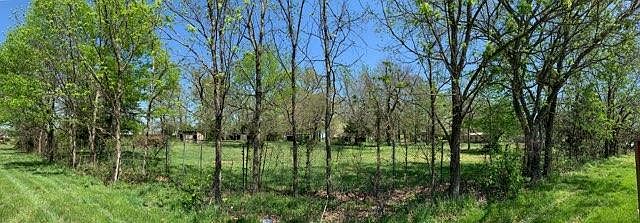 2nd image of 152 Farmer Ln