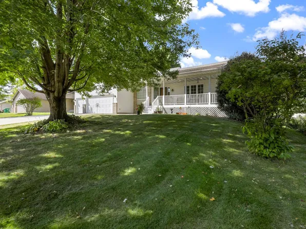 14168 Palm St NW, Andover, MN 55304