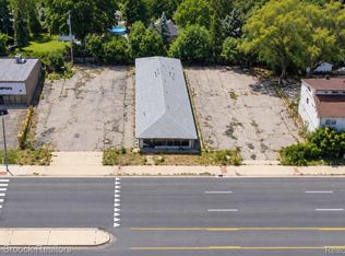 284 S Telegraph Rd, Pontiac, MI 48341