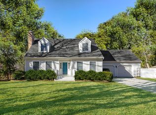 330 Sprig Tree Path, Bridgehampton, NY 11962