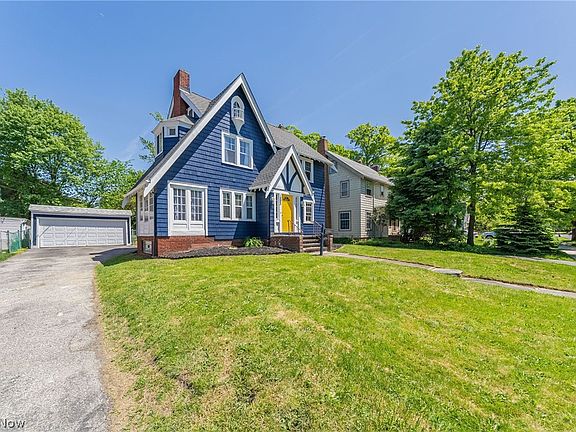 3rd image of 1893 Janette Ave