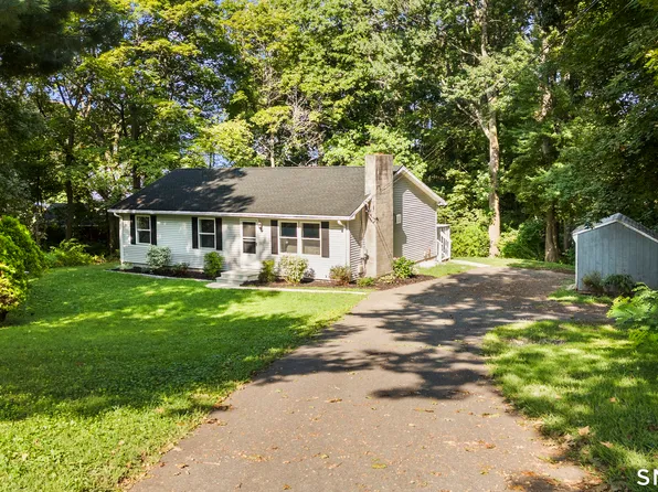 18 Hilltop Drive, Ellington, CT 06029