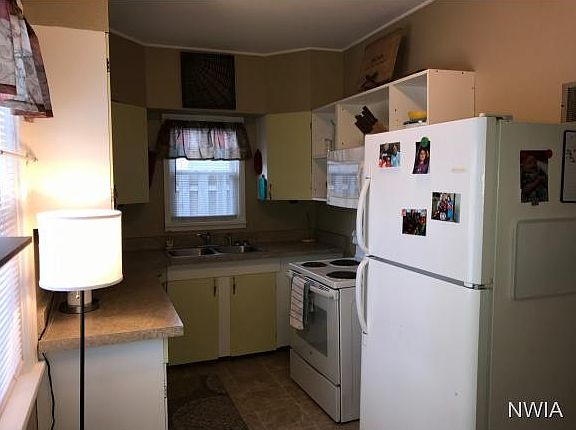 5th image of 316 S John St