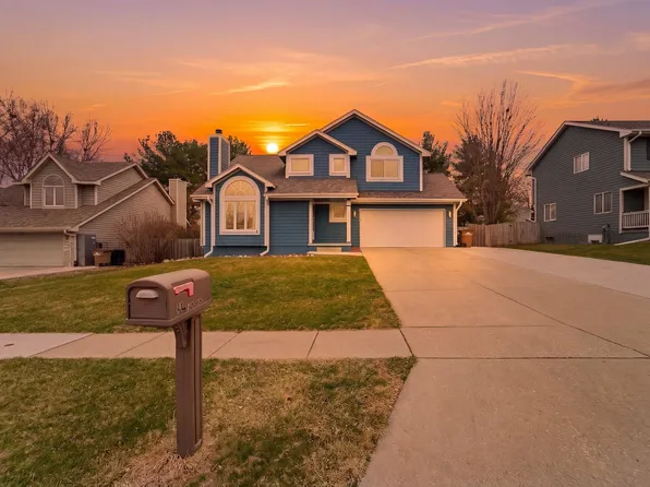 401 Edgewood Ln, Pleasant Hill, IA 50327