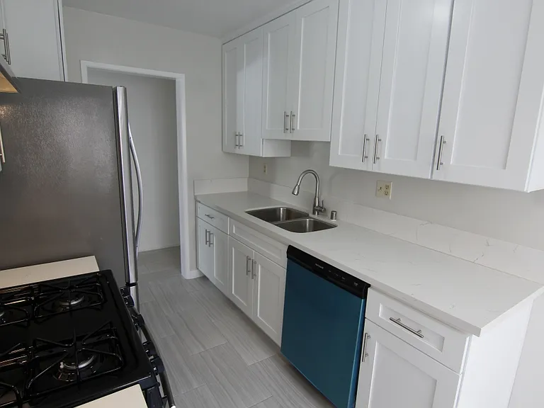 1825 Glendon Ave #1A — Photo 33