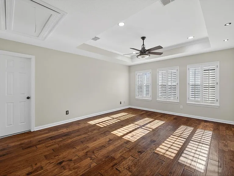 14668 Blakehill Dr — Photo 70