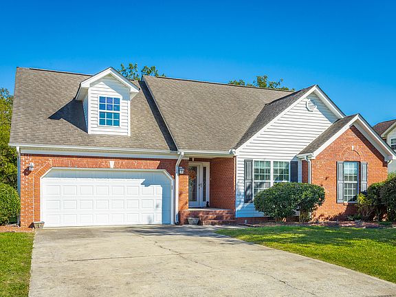 3rd image of 282 Creeks Jewell Dr